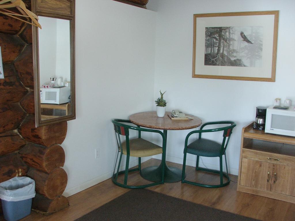 1202 Motor Inn Beaver Creek Стая снимка