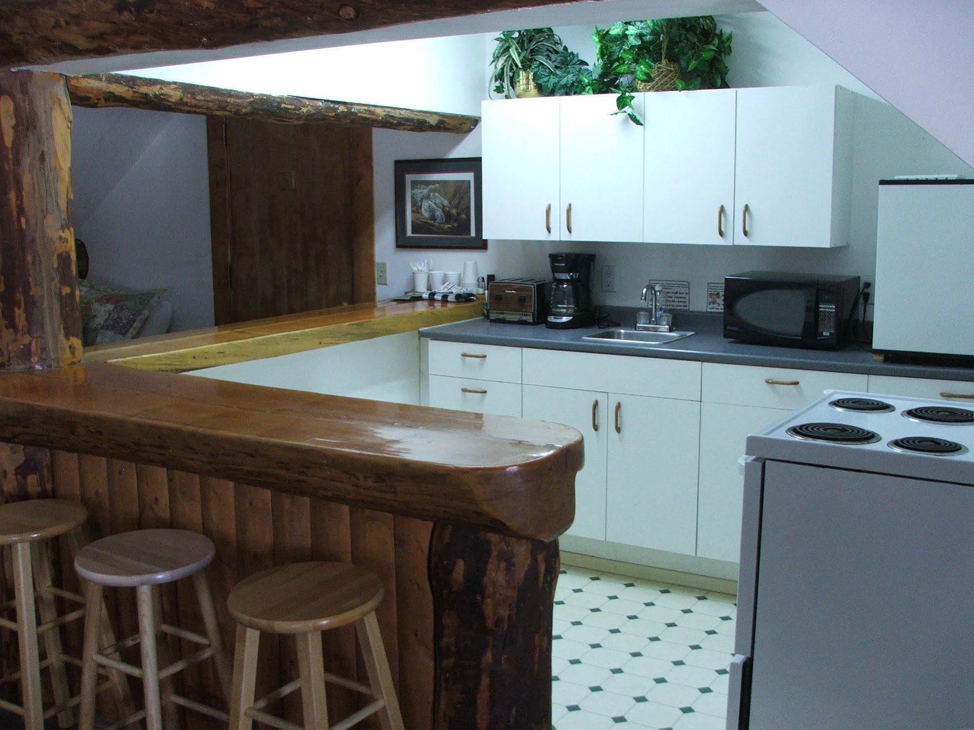 1202 Motor Inn Beaver Creek Екстериор снимка
